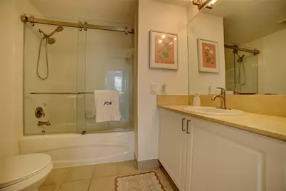 720 S Sapodilla Avenue #413, West Palm Beach, FL 33401 - Photo 9