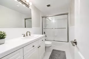 1301 River Reach Dr, Fort Lauderdale, FL 33315 - Photo 15