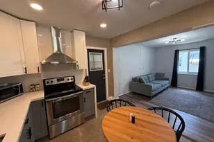 637 SW 2nd St, Hallandale Beach, FL 33009 - Photo 9