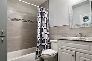 2271 NE 68th St, Fort Lauderdale, FL 33308 - Photo 5