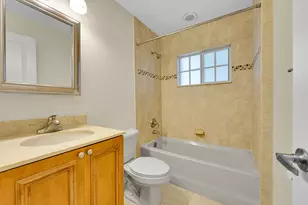 410 SW 15th St, Pompano Beach, FL 33060 - Photo 9