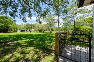 12856 Arrow Wood Dr, Palm Beach Gardens, FL 33418 - Photo 13