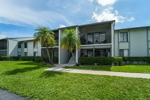 1013 Green Pine Blvd, West Palm Beach, FL 33409 - Photo 17