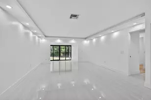 9272 Vista Del Lago, Boca Raton, FL 33428 - Photo 9