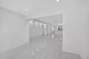 9272 Vista Del Lago, Boca Raton, FL 33428 - Photo 17