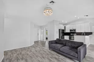 208 Caribe Ct, Greenacres, FL 33413 - Photo 7