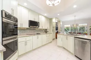 1754 Flagler Manor Cir, West Palm Beach, FL 33411 - Photo 19