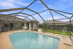 517 SE Felix Ave, Port Saint Lucie, FL 34984 - Photo 9