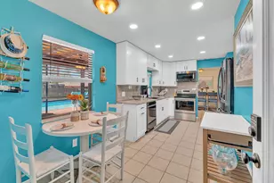 515 NW Twylite Terrace, Port Saint Lucie, FL 34983 - Photo 5