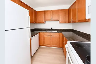 2201 NE 36th Street #102, Lighthouse Point, FL 33064 - Photo 5