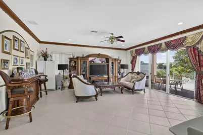 120 Isola Circle, Royal Palm Beach, FL 33411 - Photo 33