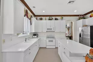 120 Isola Cir, Royal Palm Beach, FL 33411 - Photo 29