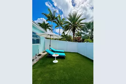 1407 Ontario Drive, Lake Worth, FL 33461 - Photo 17
