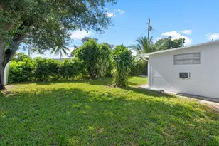 2220 N 57th Terrace, Hollywood, FL 33021 - Photo 27