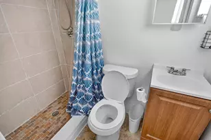 2220 N 57th Terrace, Hollywood, FL 33021 - Photo 17