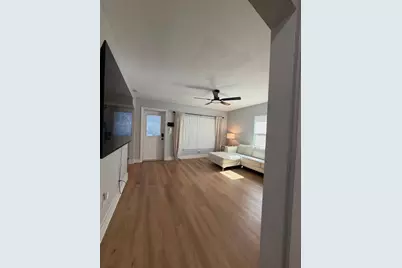 217 E 24th Street, Riviera Beach, FL 33404 - Photo 3