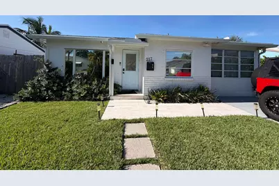217 E 24th Street, Riviera Beach, FL 33404 - Photo 1