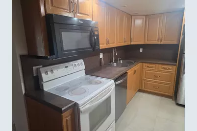 959 SE 2nd Avenue #105, Deerfield Beach, FL 33441 - Photo 19