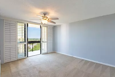 2400 Presidential Way #PH6, West Palm Beach, FL 33401 - Photo 15