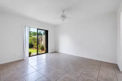 1013 NW 53rd Street, Deerfield Beach, FL 33064 - Photo 23
