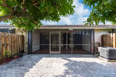 1013 NW 53rd Street, Deerfield Beach, FL 33064 - Photo 31