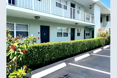 665 Glouchester Street #Apt 17, Boca Raton, FL 33487 - Photo 7