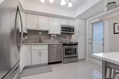 3150 N Course Lane #510, Pompano Beach, FL 33069 - Photo 3
