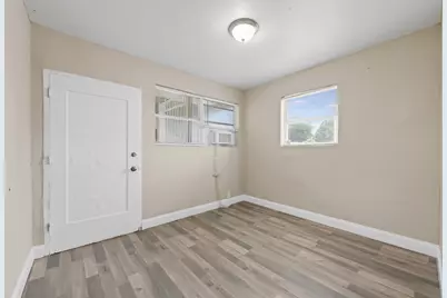 1761 Ali Baba Avenue, Opa Locka, FL 33054 - Photo 5
