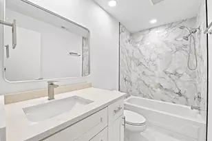 621 NW 47th St, Deerfield Beach, FL 33064 - Photo 19