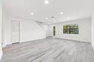 621 NW 47th St, Deerfield Beach, FL 33064 - Photo 5