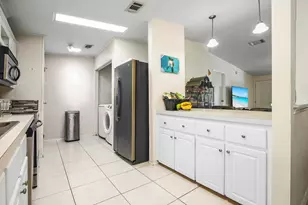 3304 Red Tailed Hawk Dr, Port Saint Lucie, FL 34952 - Photo 9