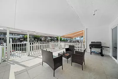16470 NE 27th Place #35, North Miami Beach, FL 33160 - Photo 9