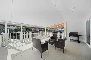 16470 NE 27th Pl, North Miami Beach, FL 33160 - Photo 9
