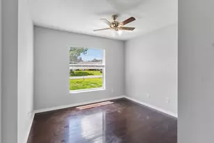 717 Tulip Dr, Sebastian, FL 32958 - Photo 17