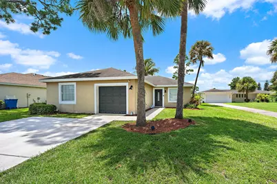 5483 Club Circle, Haverhill, FL 33415 - Photo 1