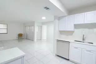 20015 NE 3rd Ct, Miami, FL 33179 - Photo 5