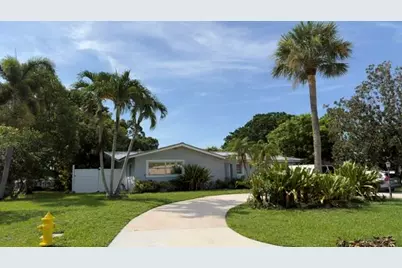 4188 Larch Avenue, Palm Beach Gardens, FL 33418 - Photo 1