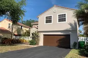 12624 NW 11th Ct, Sunrise, FL 33323 - Photo 3