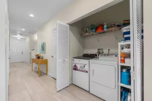 213 Las Brisas Cir, Sunrise, FL 33326 - Photo 51
