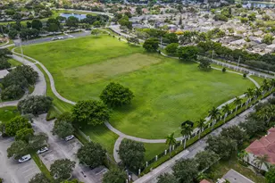 213 Las Brisas Cir, Sunrise, FL 33326 - Photo 57
