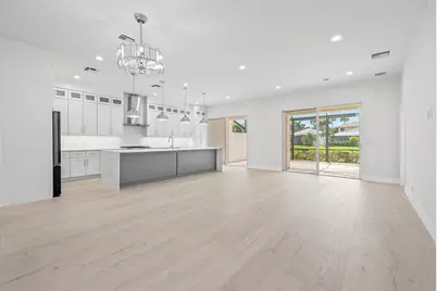 10918 Grande Boulevard, West Palm Beach, FL 33412 - Photo 9