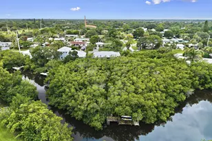 232 SW Indian Groves Dr, Stuart, FL 34994 - Photo 41