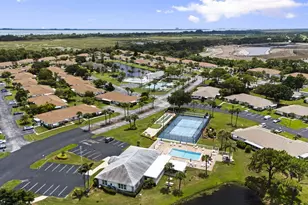 1223 S Lakes End Dr, Fort Pierce, FL 34982 - Photo 25
