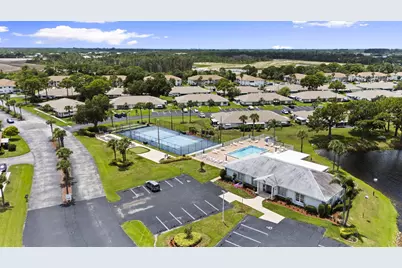 1223 S Lakes End Drive #E-1, Fort Pierce, FL 34982 - Photo 27