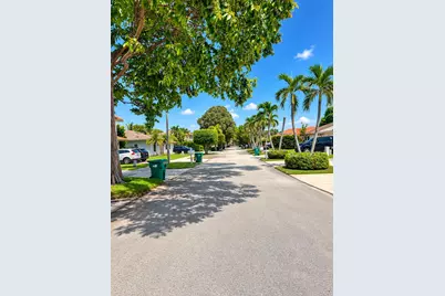 16050 SW 101st Terrace, Miami, FL 33196 - Photo 23