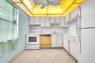 7807 Golf Cir Dr, Margate, FL 33063 - Photo 15
