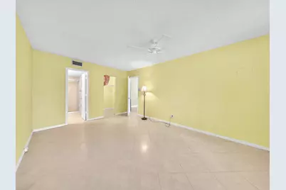 7807 Golf Cir Drive #105, Margate, FL 33063 - Photo 23