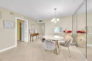 7807 Golf Cir Dr, Margate, FL 33063 - Photo 9