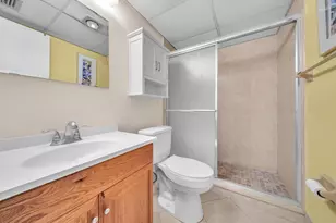 7807 Golf Cir Dr, Margate, FL 33063 - Photo 25