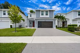 6305 Tenor Dr, West Palm Beach, FL 33413 - Photo 1